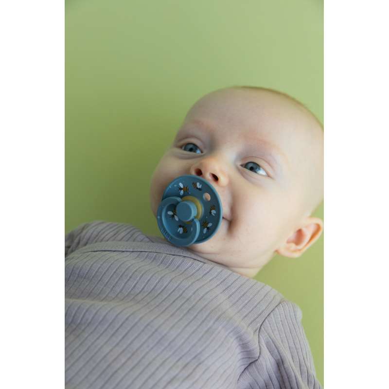 BIBS Rund Colour Napp - Str. 3 - Naturgummi - Bumblebee Studio - Petrol