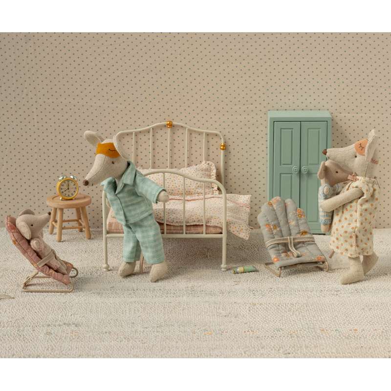 Maileg Babysitter - Mus - Rosa