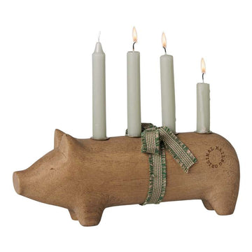 Maileg Ljusstake i trä - Gris - Advent Medium - Natur