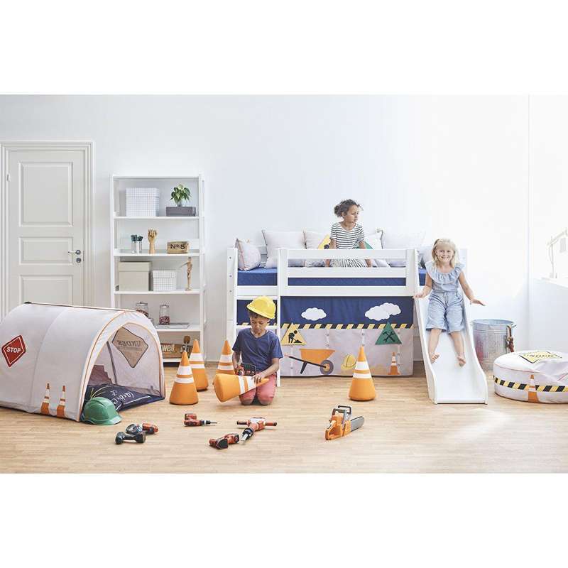 Hoppekids ECO Luxury - Halvhög loftsäng m. Rutsjebana - 90x200 cm. - Snedstig - Flexibel inläggsbotten - Vit 