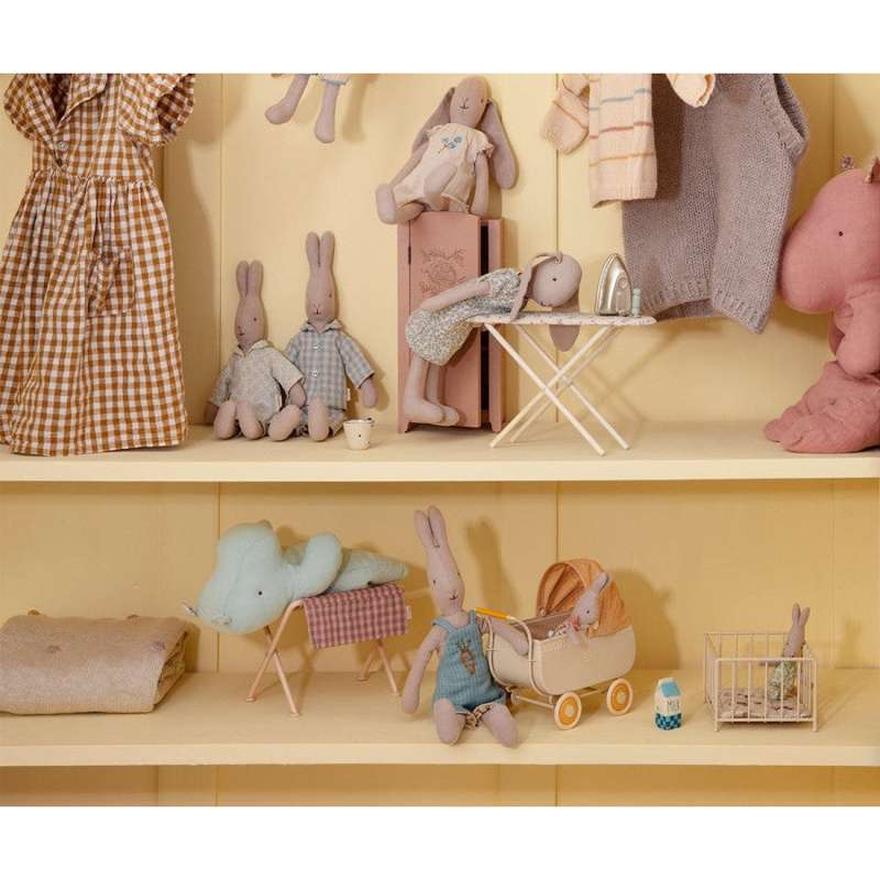 Maileg Skötbord - Miniatyr - Röd nät 